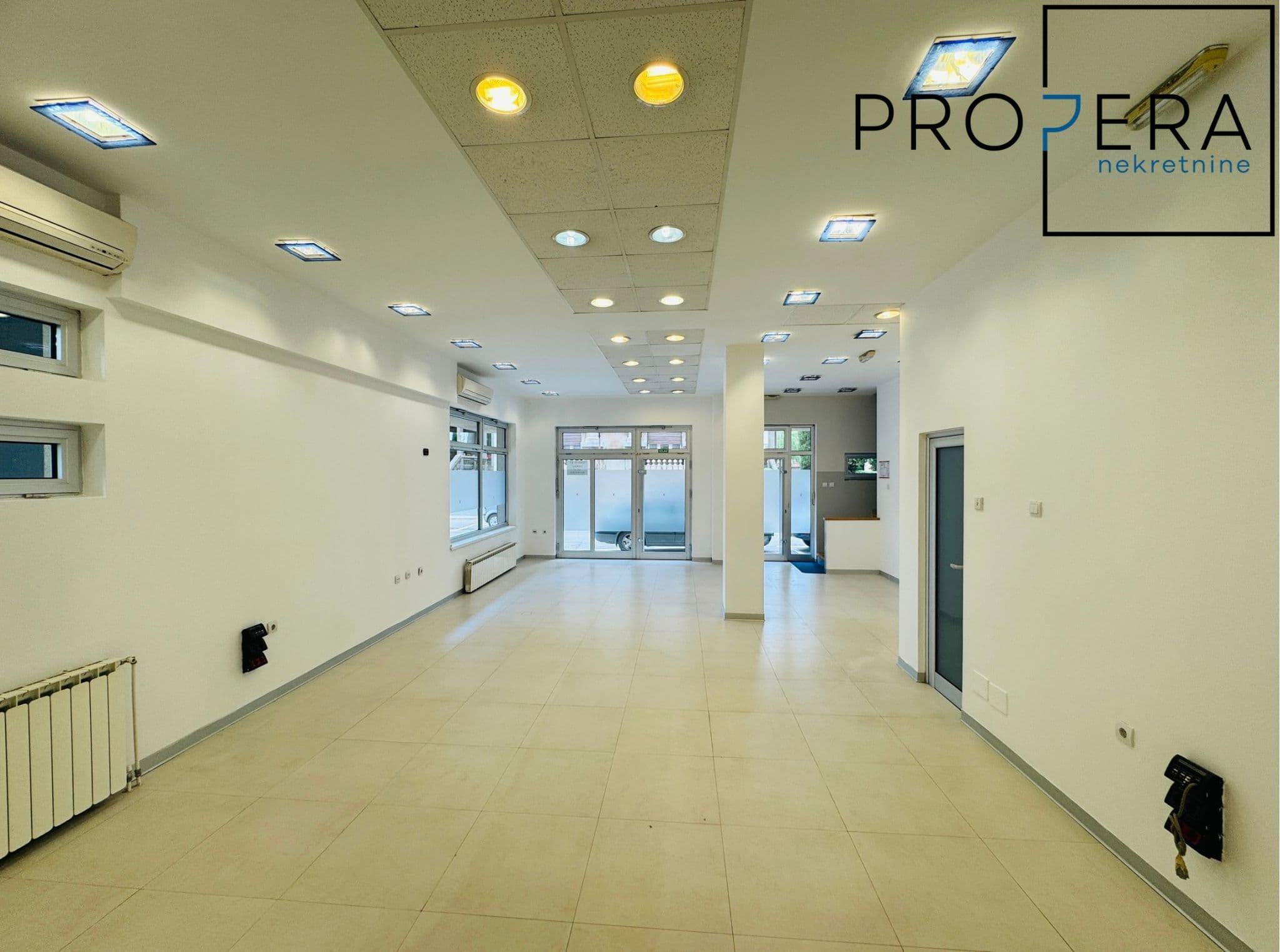 Lokal, Centar, 155 m², fotografija 1