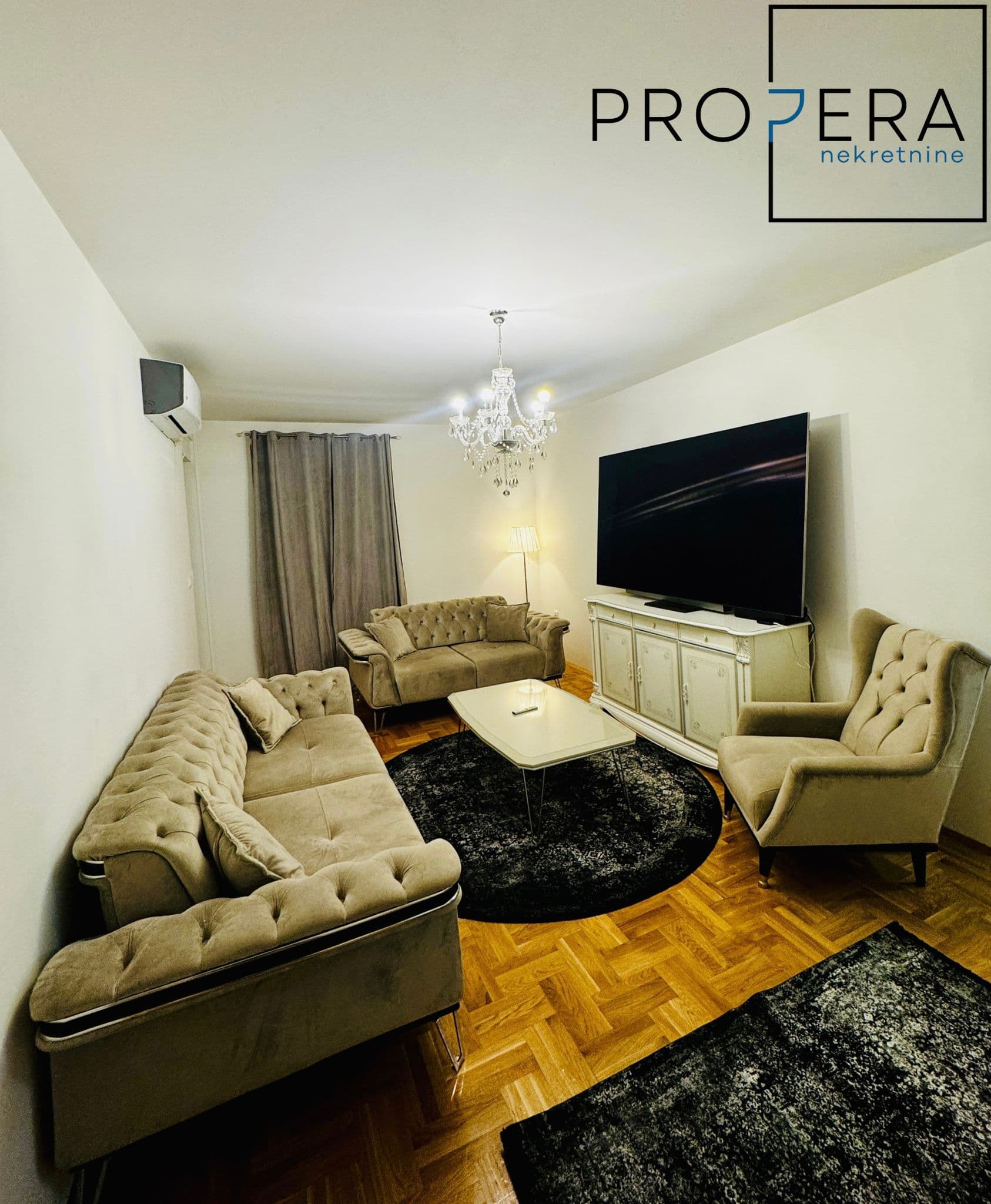 Luksuzan dvoiposoban stan u centru, Cetinjska, 81 m²